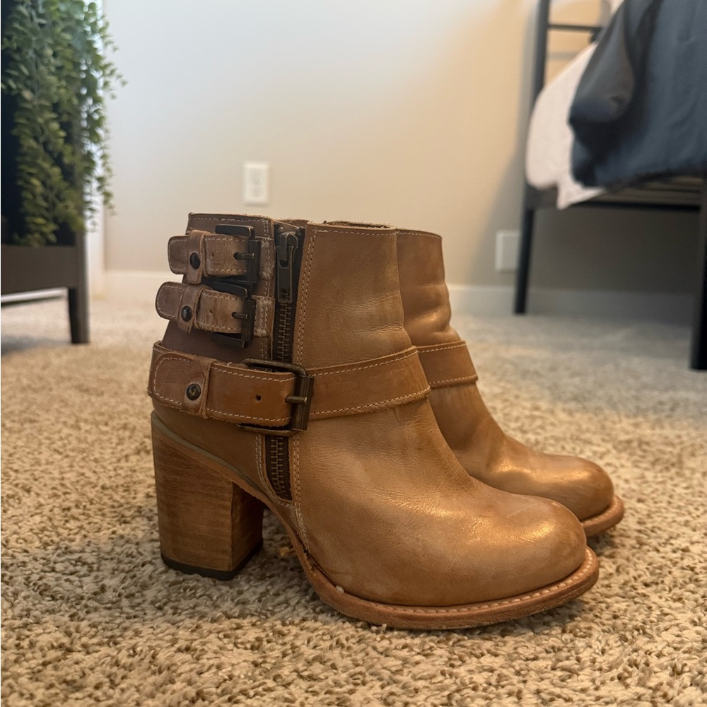 Freebird Brown Leather Heeled Boots